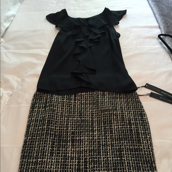 Wool Skirt - Picture 2 of 6